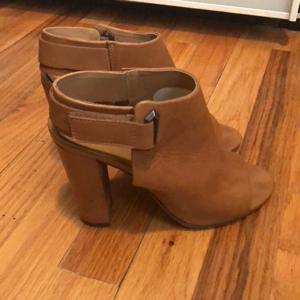 Aldo sandal heels